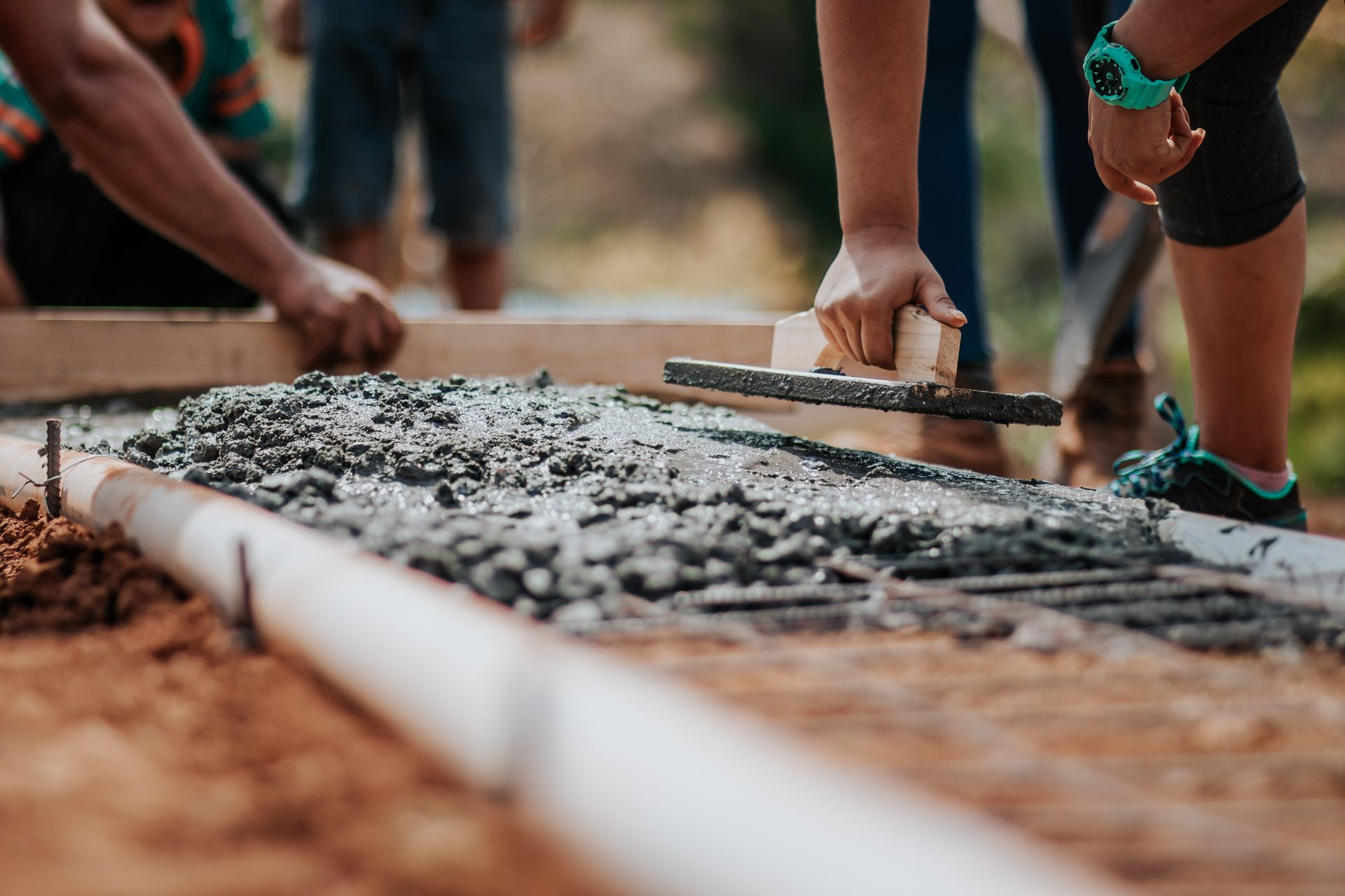 Open-pit mining environment — acid drainage and water management context. Photo via Pexels.